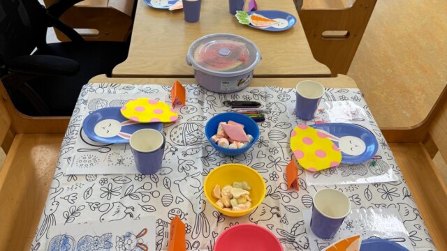 Paaslunch verzorgd door Stichting Eerlijke start