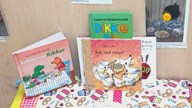Ouderbetrokkenheid Thema eten & drinken: foto's opgestuurd door ouders waarop hun kind een gerecht eet uit hun geboorteland, of uit het geboorteland van hun familie.